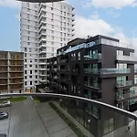 Modern In The Iconic Ensor Tower Διαμέρισμα *