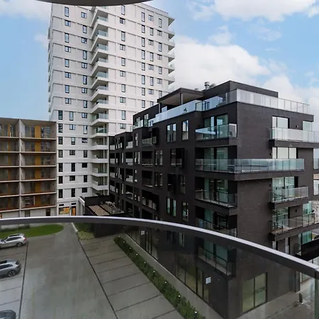 Modern In The Iconic Ensor Tower Appartement *